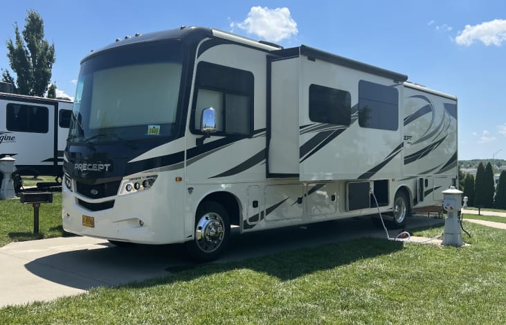 Very clean new RV