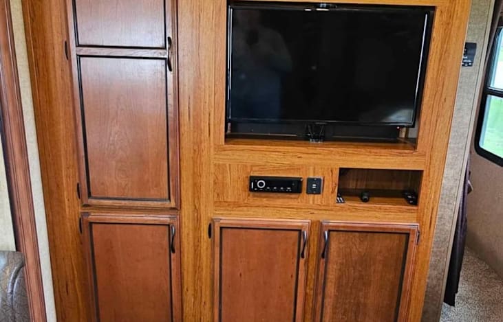 Tv rotates to bedroom