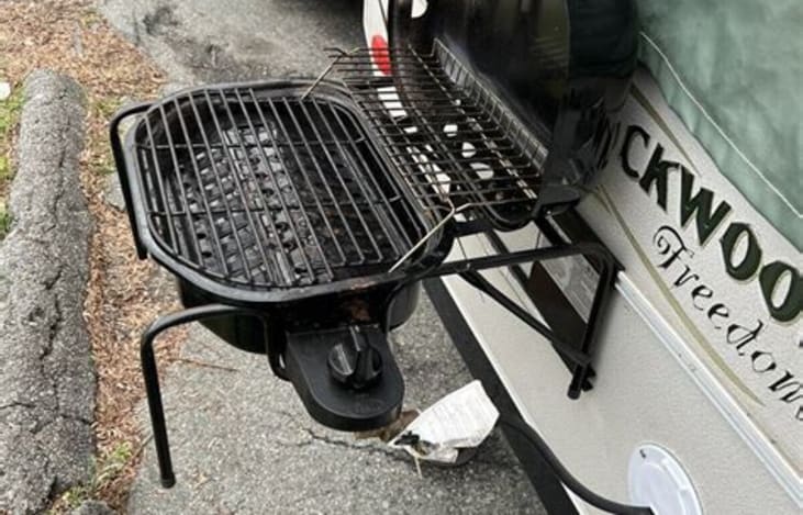 Additional grill if you feel like cooking outside.