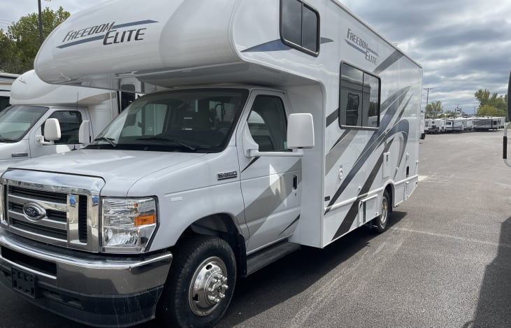 2022 Thor Motor Coach