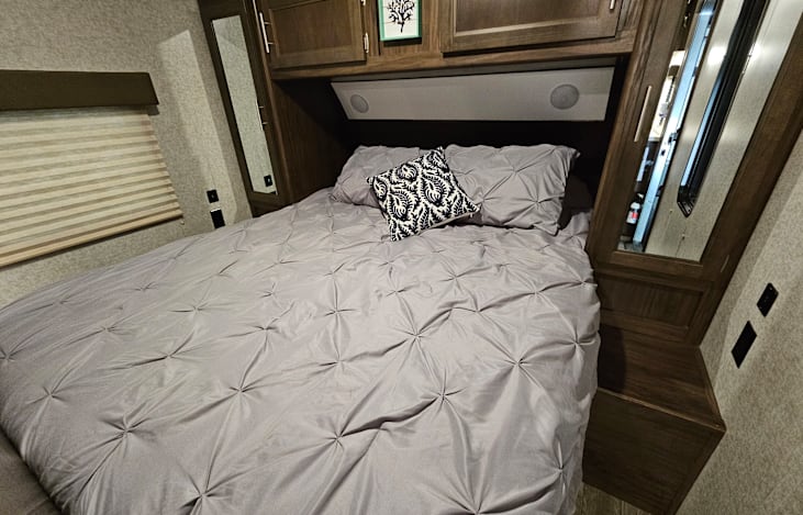 Queen Bed