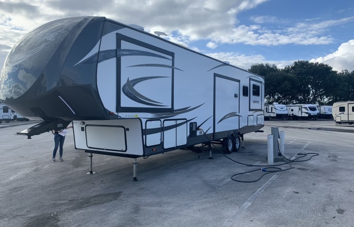 RV Photo