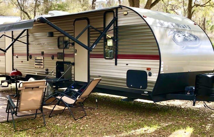 Outdoor refrigerator and icemaker included!