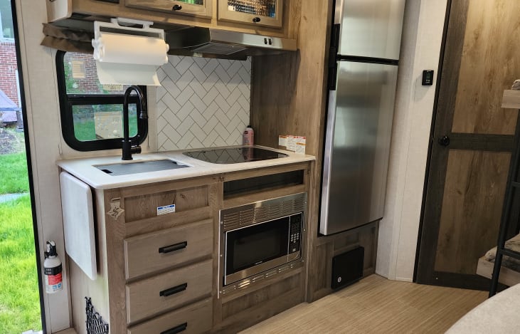 Full kitchen