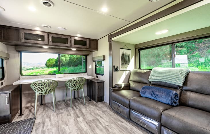 Spacious and comfortable, this fully equipped trailer is waiting for your next adventure!
