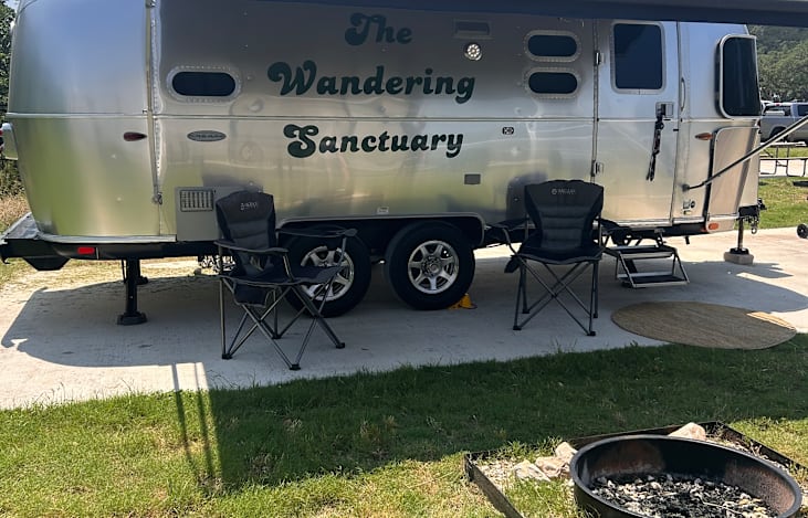Fully setup and ready for you! Included lights and chairs for your relaxation, just show up and enjoy!