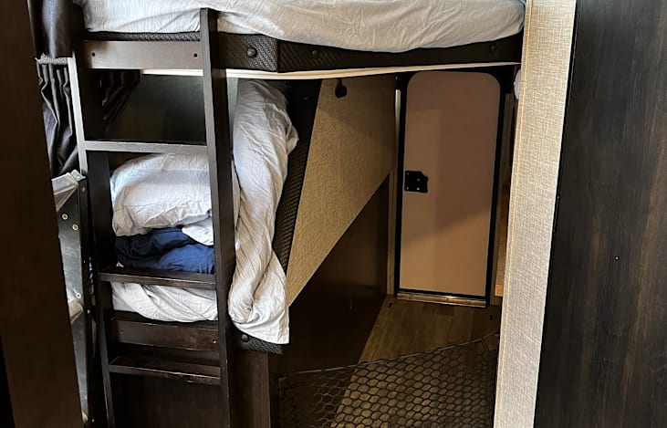 storage under the bunk
