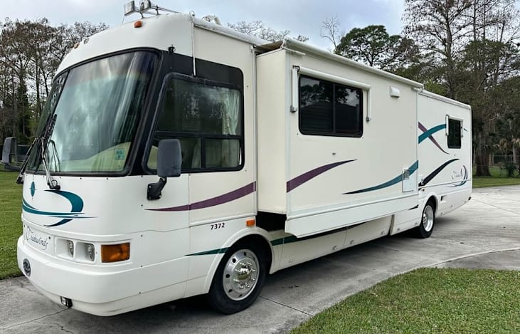 Class A TradeWinds RV. Spacious and comfortable RV.