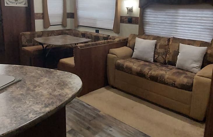 Living/Dining Area
