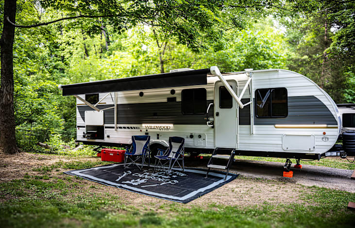 Brand New 2025 Forest River Wildwood X-Lite. Be one of the first 5 renters and receive an 15% cash back rebate after leaving a review.