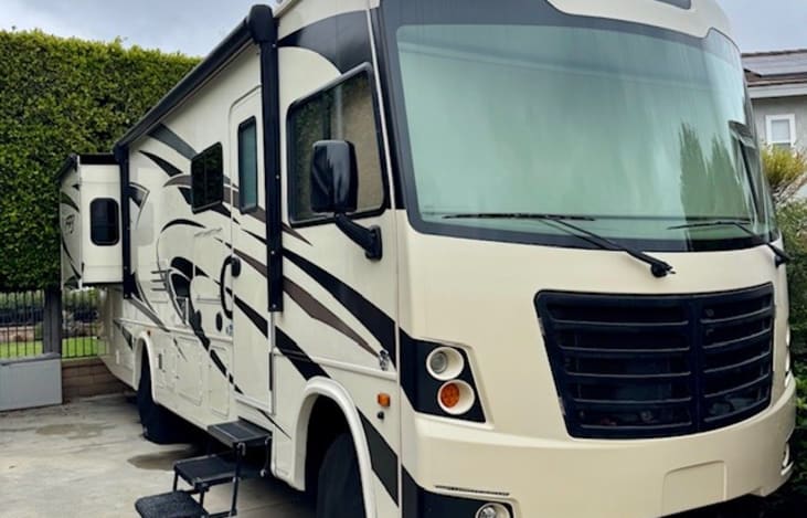 Exterior view of our motorhome.  Can fit in 30’ spaces