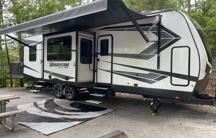 Beautiful exterior with 18ft awning.