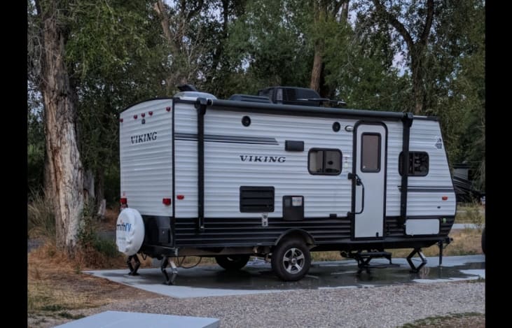 Forest River Viking 17BHS light weight and comfortable!