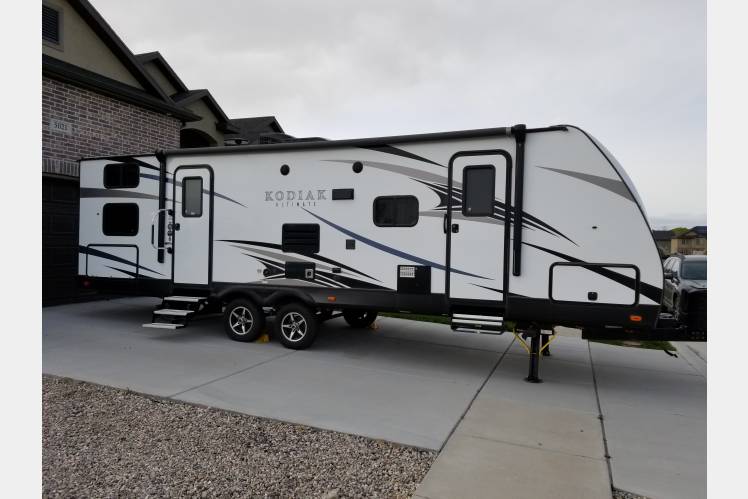 10 Most Popular Travel Trailer Brands and Buying Guide Top ...