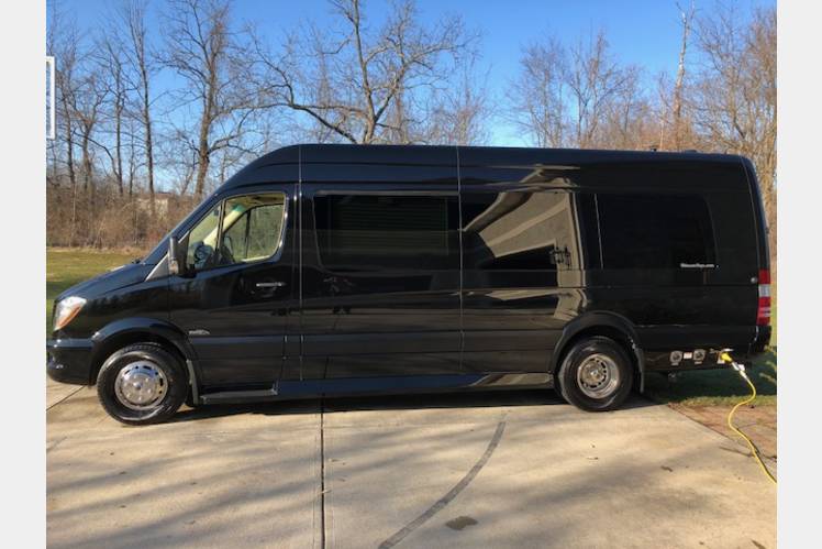 2018 Mercedes Benz Super Sprinter Rv Rental In Hebron Oh