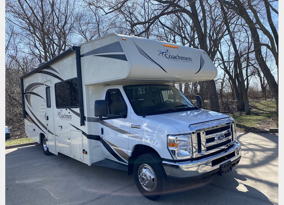 Class C Motor Home rentals in Waterloo