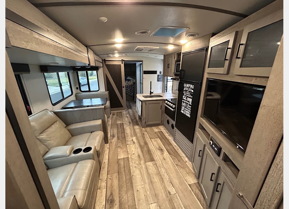 Travel Trailer rentals in Los Angeles