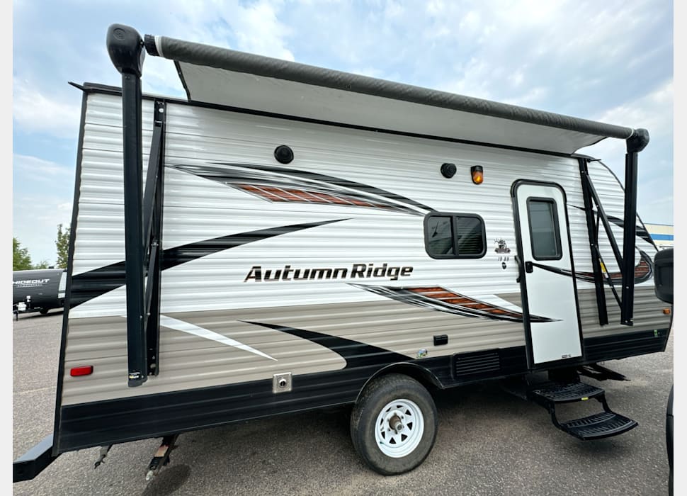 Travel Trailer rentals in Hilbert