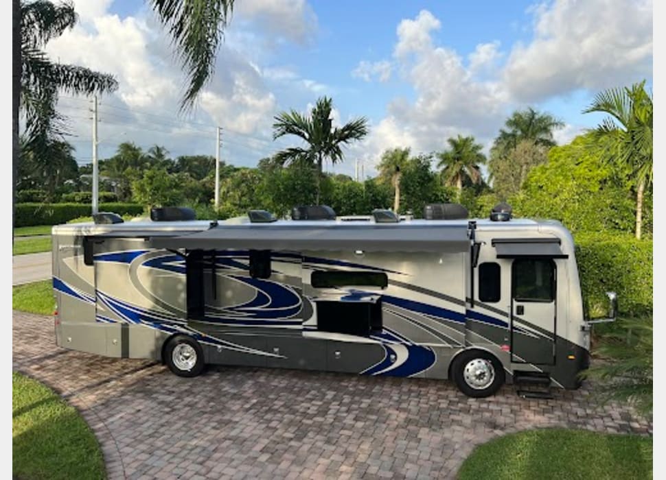 Class A Motor Home rentals in Hialeah