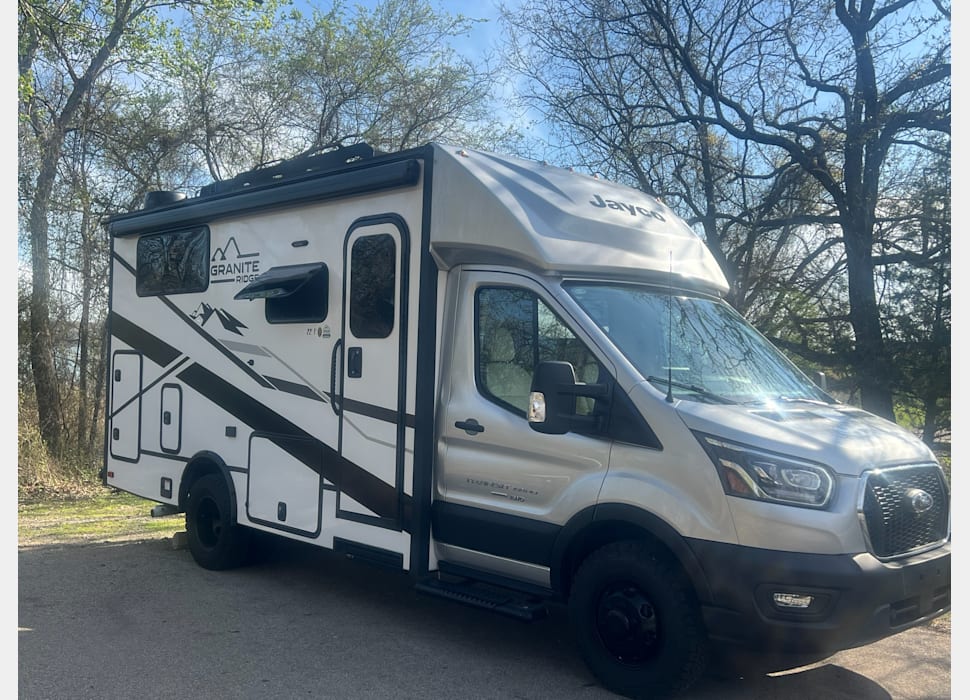 Class C Motor Home rentals in Tulsa