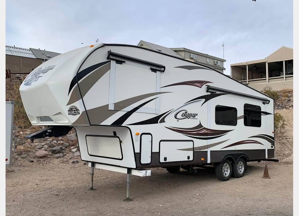 Fifth Wheel rentals in MOHAVE VALLEY