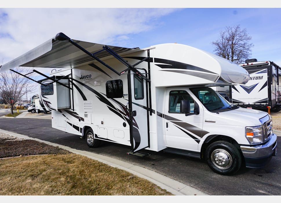 Class C Motor Home rentals in Meridian