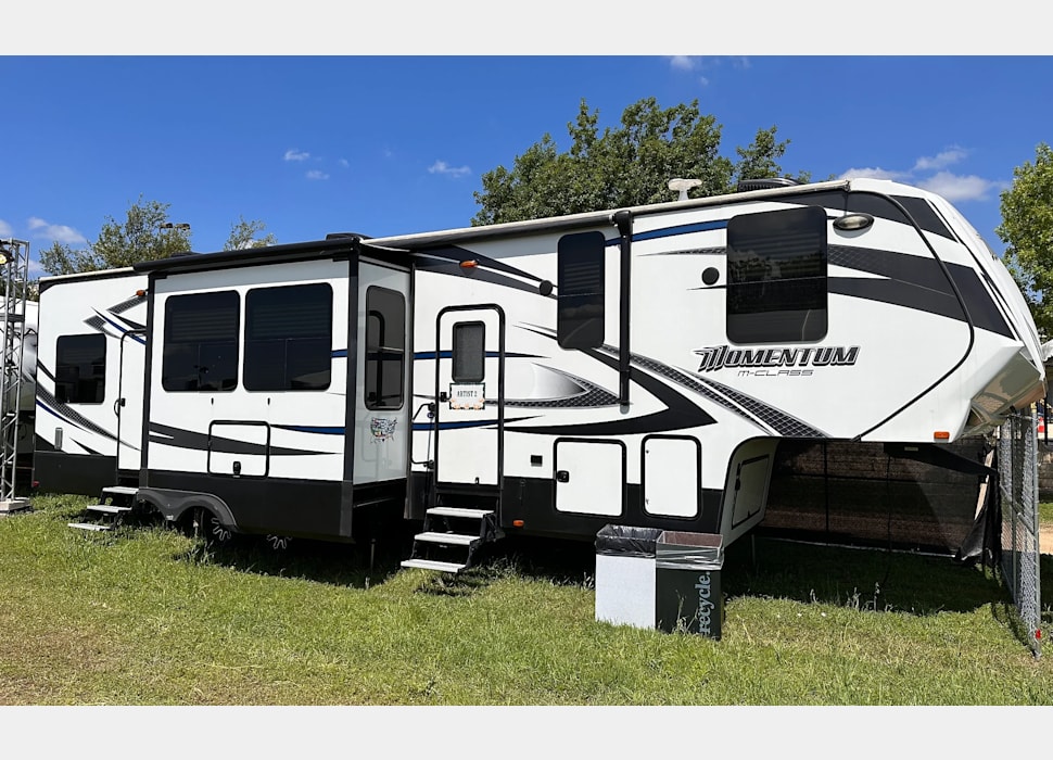 Fifth Wheel rentals in Boerne