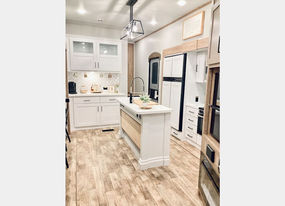 Fifth Wheel rentals in LAKE PARK