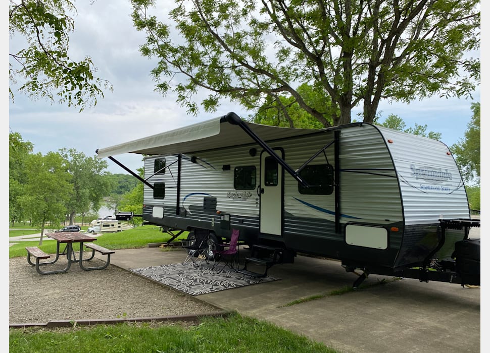 Travel Trailer rentals in Kalona
