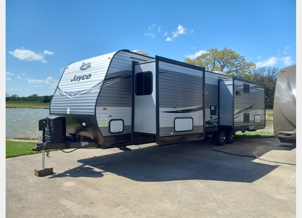 Travel Trailer rentals in Forney