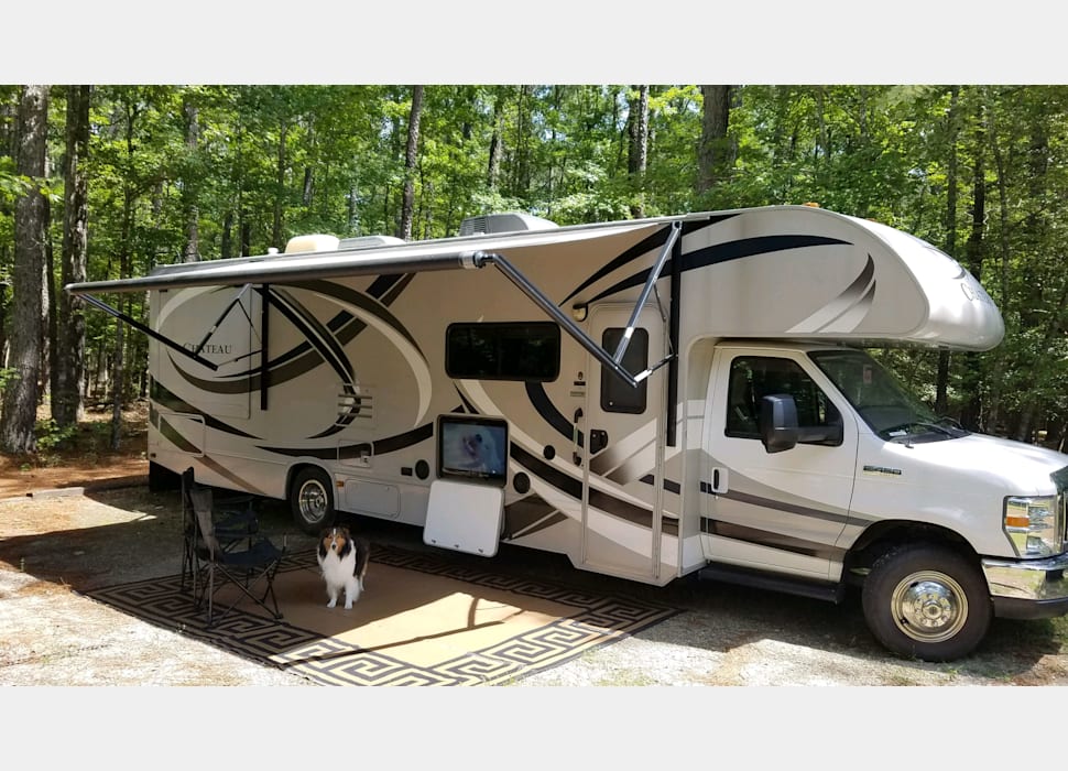 Class C Motor Home rentals in Burlington