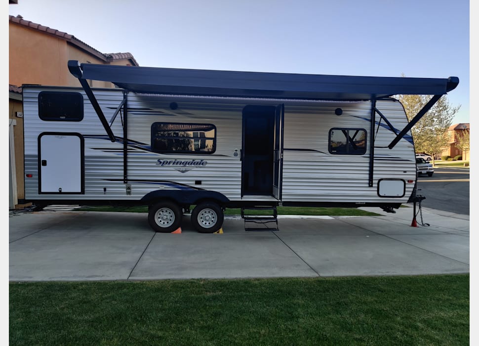 Travel Trailer rentals in Fresno