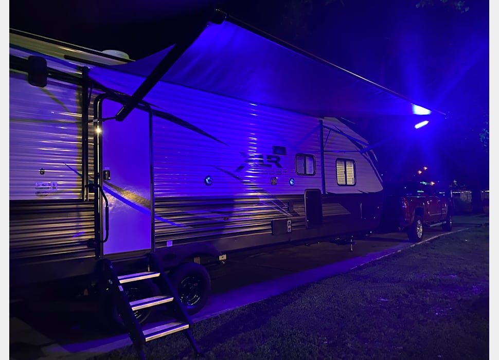 West Lake HillsRV rentals