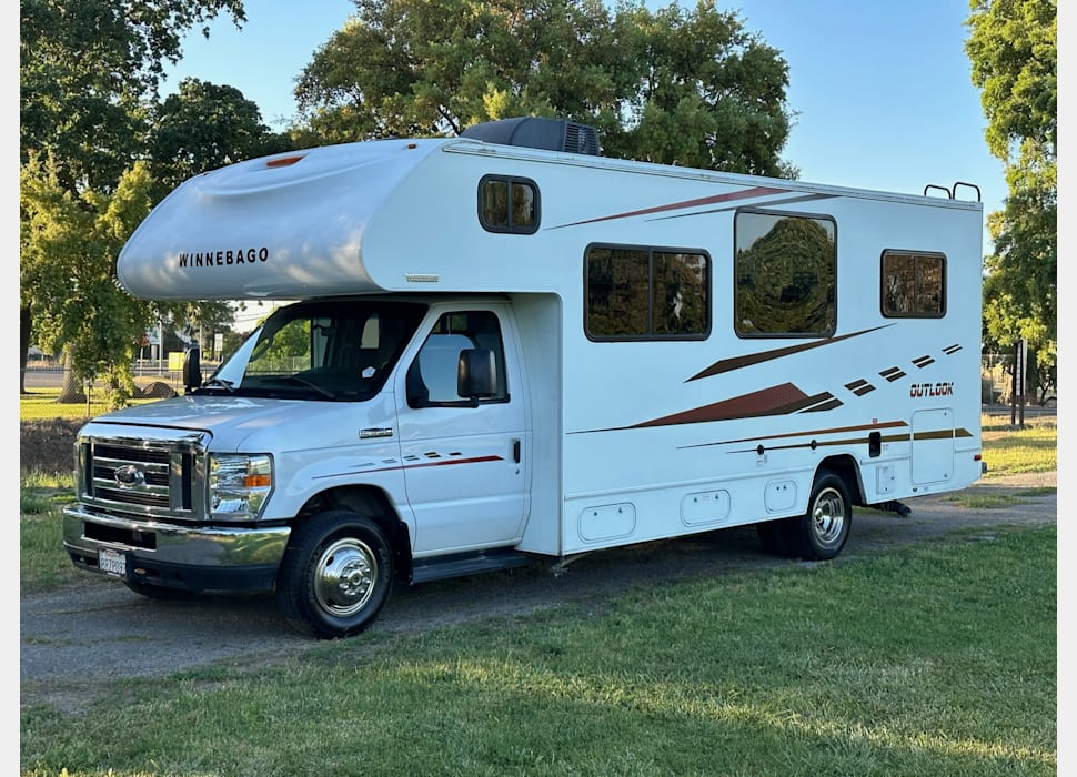 Class C Motor Home rentals in Las Vegas