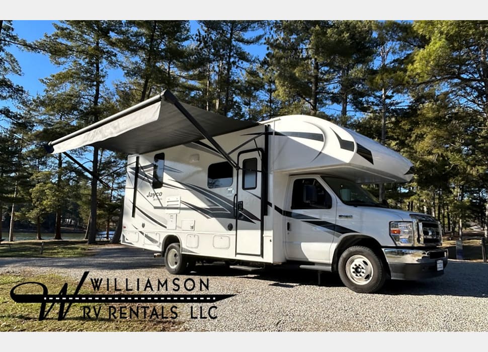 Class C Motor Home rentals in Lexington