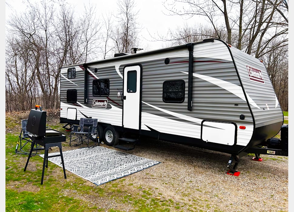 Travel Trailer rentals in Corcoran