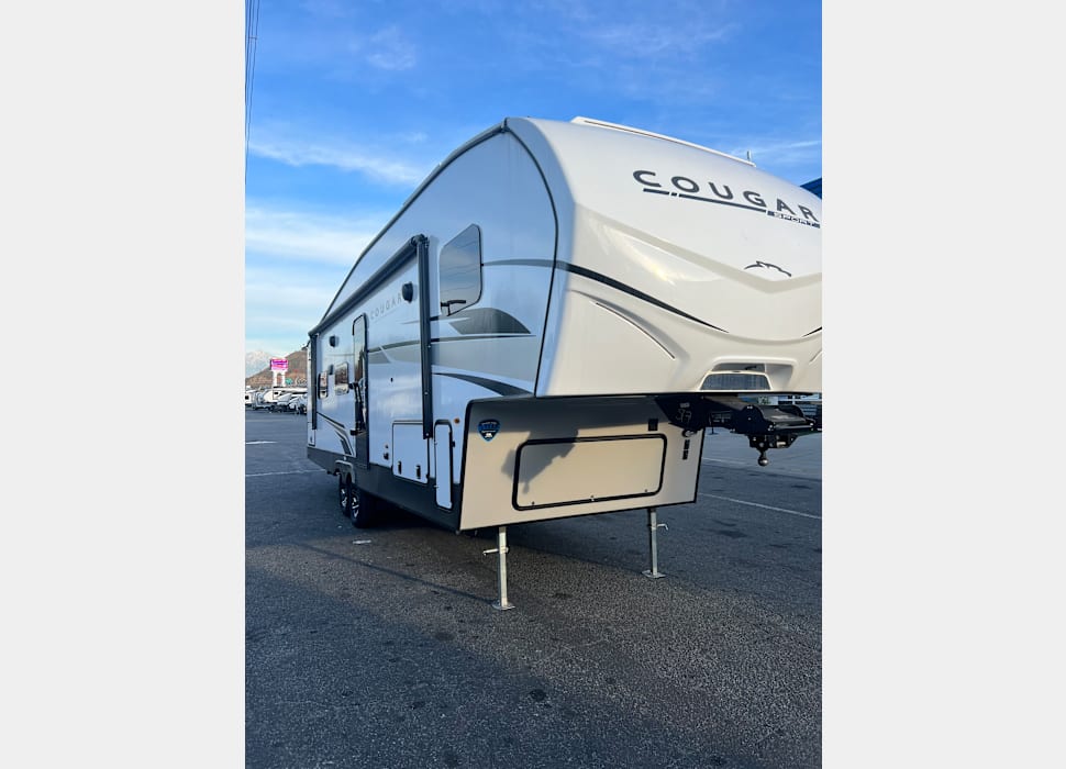 Fifth Wheel rentals in Vista