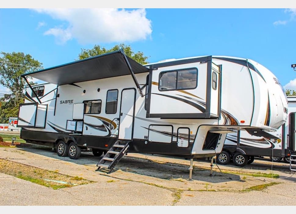 Fifth Wheel rentals in Panama City