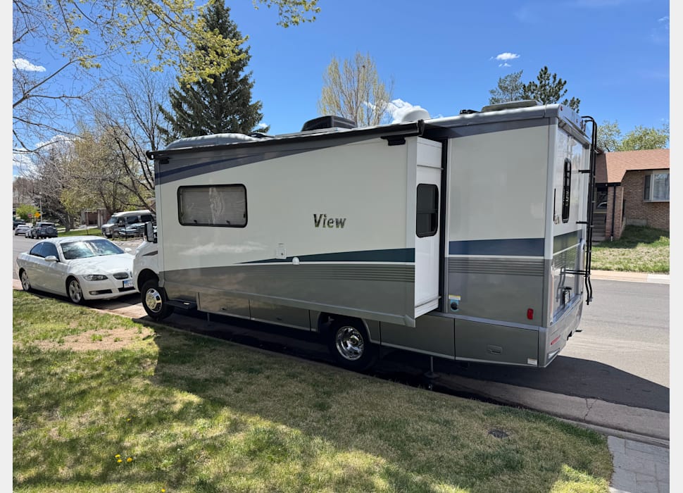 Class C Motor Home rentals in Lafayette