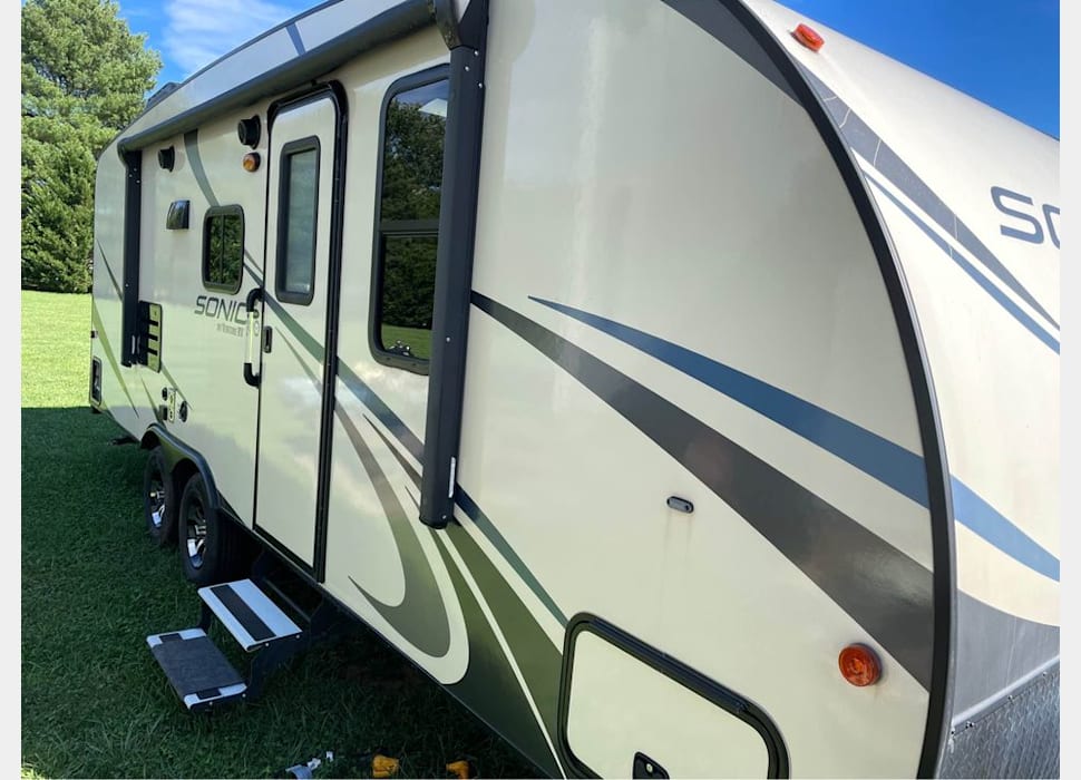 ROANOKERV rentals