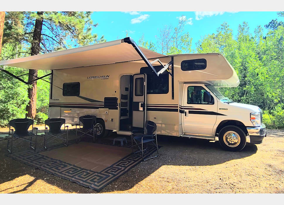 Class C Motor Home rentals in Aztec