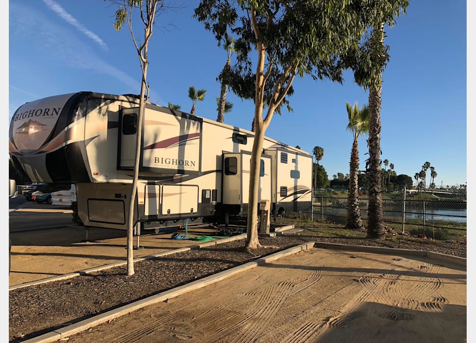 Fifth Wheel rentals in West Hills