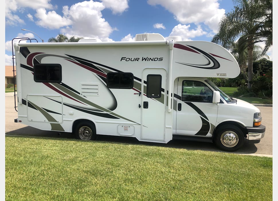 Yorba LindaRV rentals