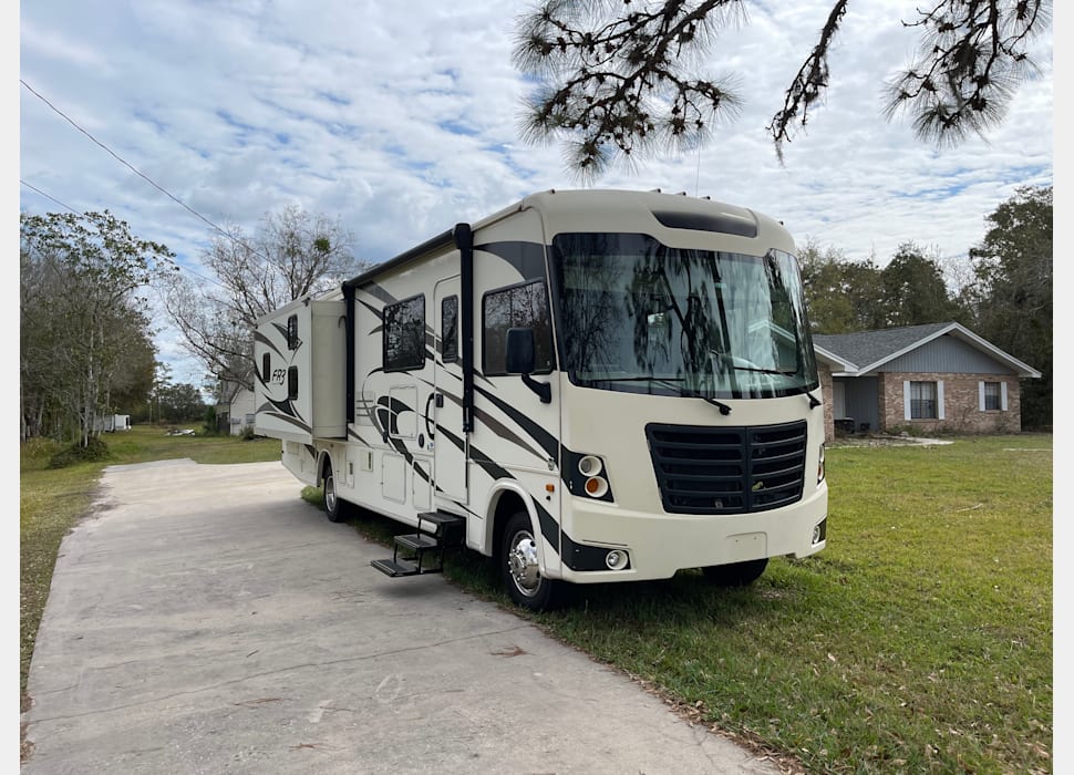Class A Motor Home rentals in Leesburg