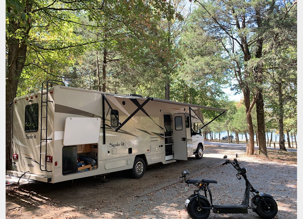 Class C Motor Home rentals in Greenbrier