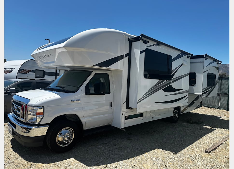 Class C Motor Home rentals in Washington