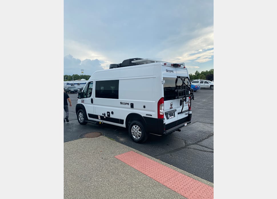 Class B Camping Van rentals in Warren