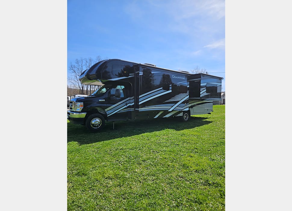 Class C Motor Home rentals in FORKSVILLE