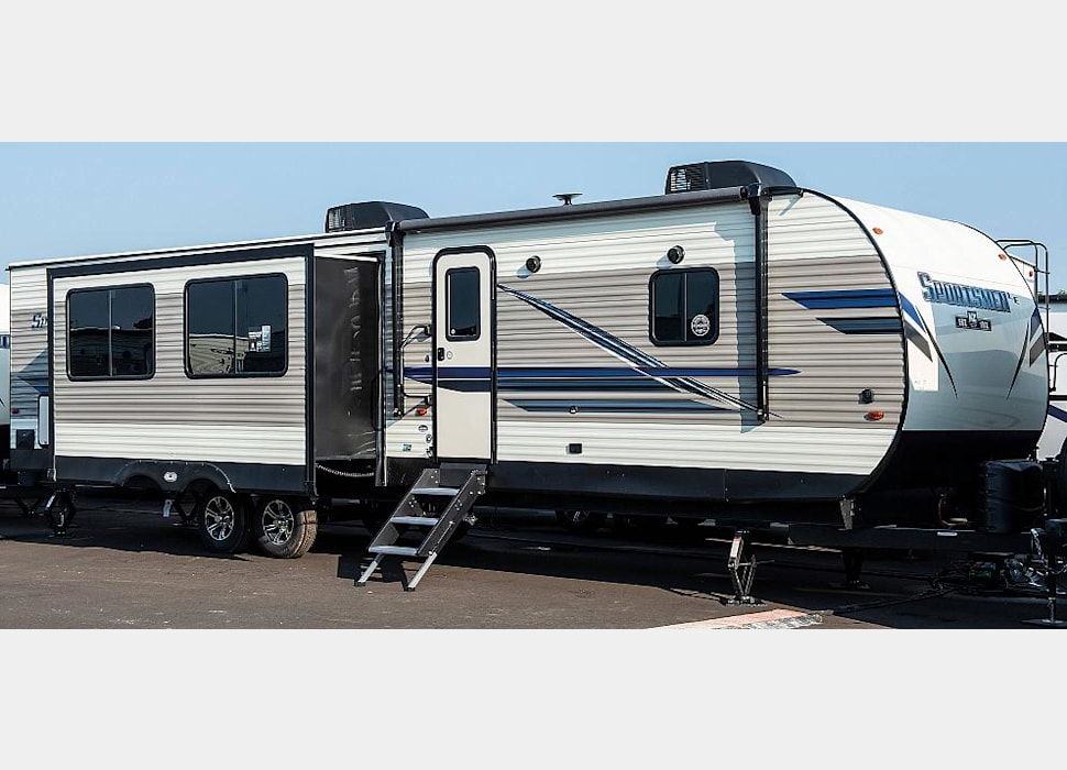 Travel Trailer rentals in Noble