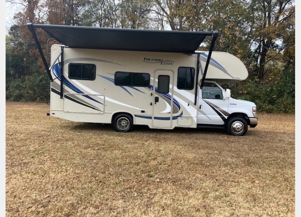 Class C Motor Home rentals in CHARLOTTE